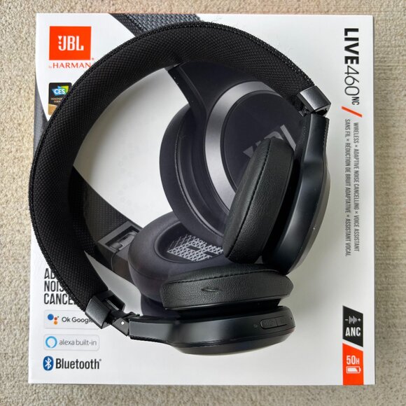 JBL Live 460NC headphones in black